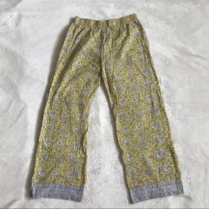 🌞 2/$20 World Market Patterned Pants